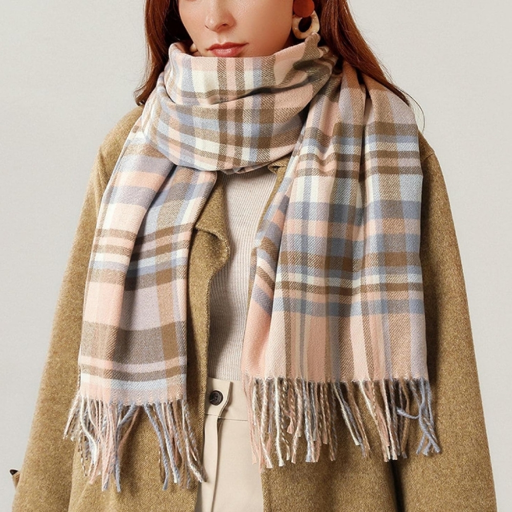 Pretty‎ Pink Plaid Scarf